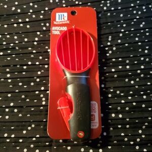 Avocado 3 In 1 Tool - Red and Black / McCormick